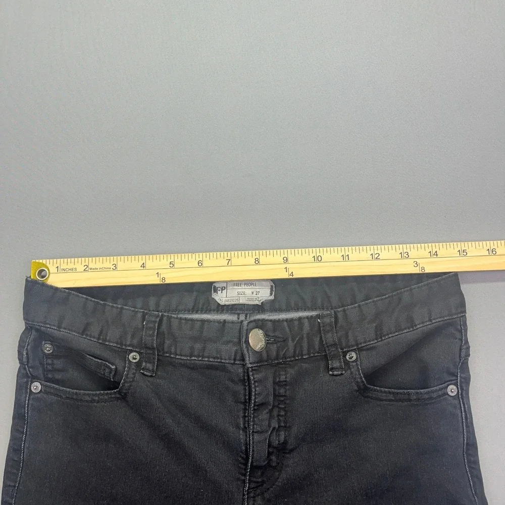 Free People Distressed Knee Skinny Jeans Dark Wash‎ Denim Sz 27 Fits 29